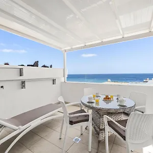 stunning-2-bedroom-duplex-close-to-main-beach.puertodelcarmen-hotels.org/